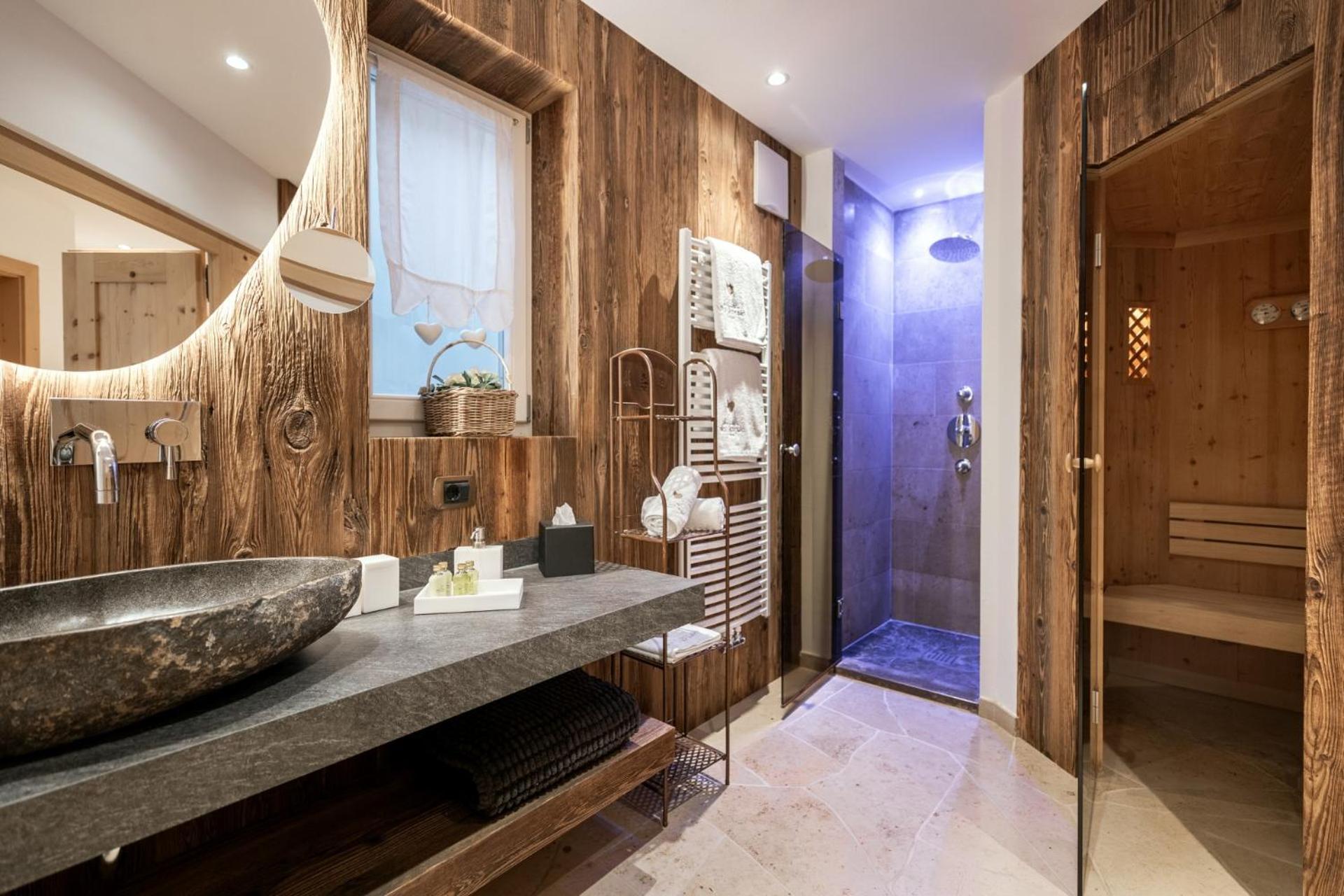 Alpin Boutique Villa Gabriela - Adults Only Кастельротто Экстерьер фото