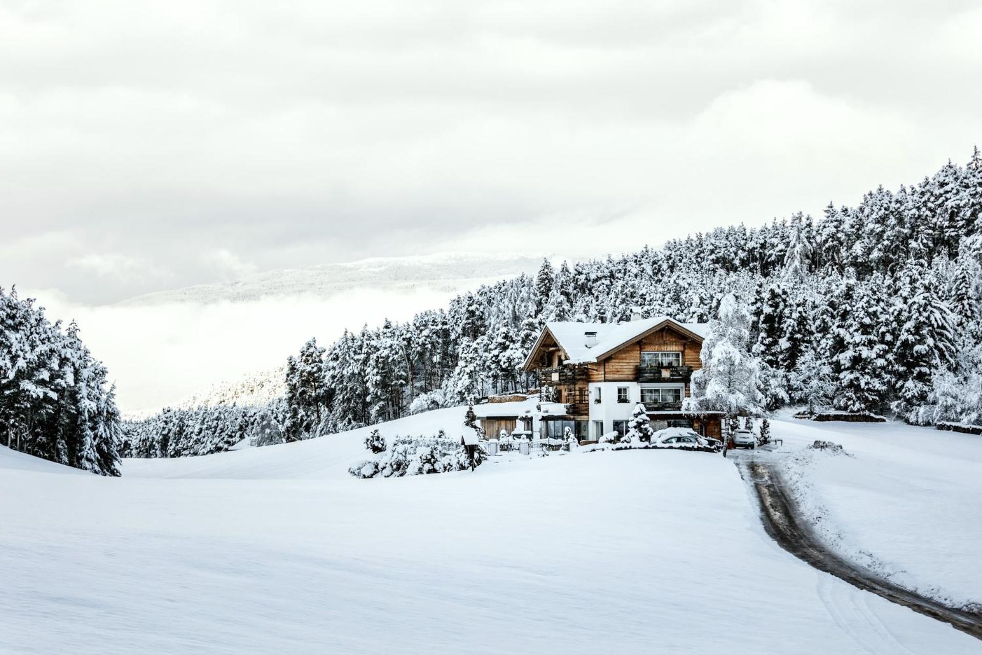 Alpin Boutique Villa Gabriela - Adults Only Кастельротто Экстерьер фото