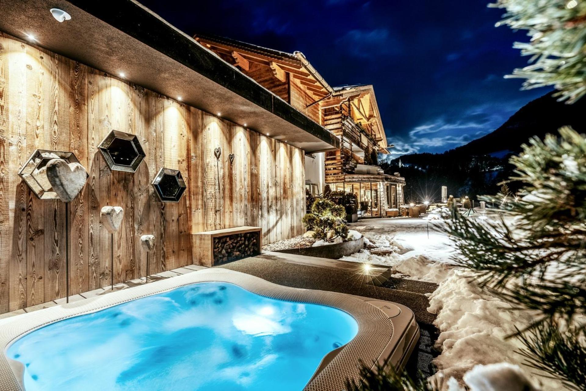 Alpin Boutique Villa Gabriela - Adults Only Кастельротто Экстерьер фото