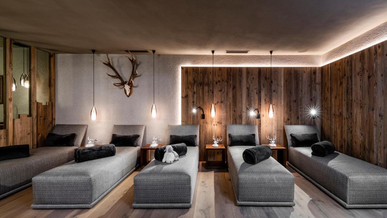 Alpin Boutique Villa Gabriela - Adults Only Кастельротто Экстерьер фото